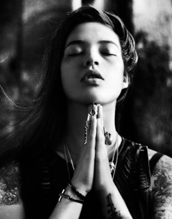 Die schwarzen Augen von Neapel