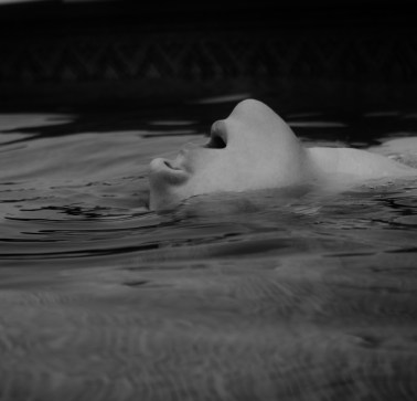 face-in-water-mazoni